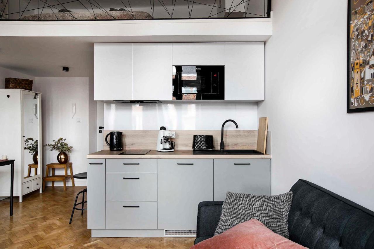 Charming Studio With Kitchen - Old Town, Main Station Krakkó Kültér fotó
